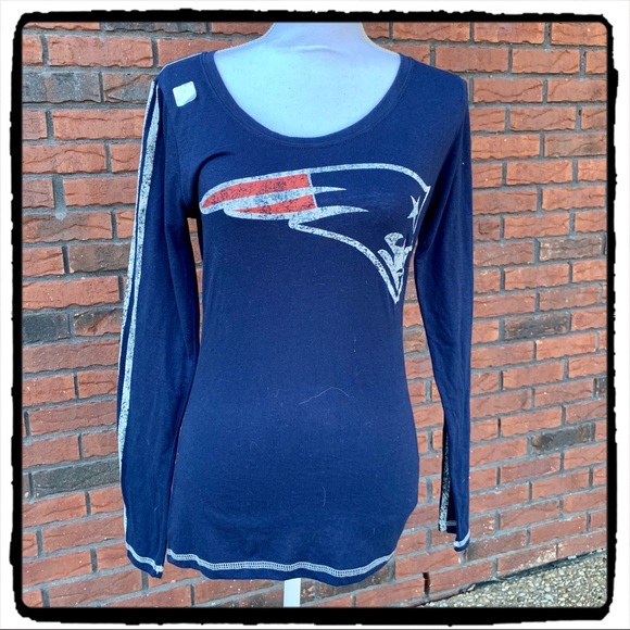 NWT- Patriots Long Sleeve Tee - Picture 1 of 2